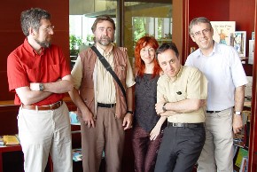 Vicky Calavia, con los integrantes de Chiribito Films y Javier Espada